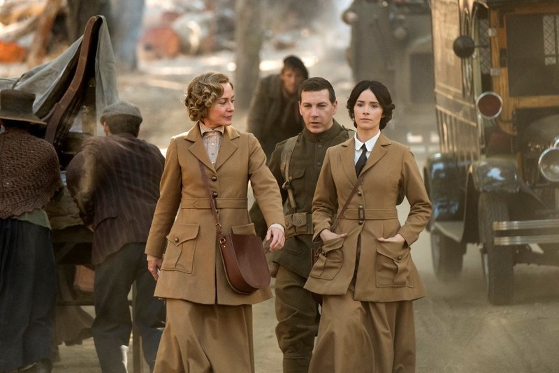 «Timeless II»: Ο νέος κύκλος της συναρπαστικής σειράς δράσης κάνει πρεμιέρα αποκλειστικά στη Nova [εικόνες & βίντεο] | iefimerida.gr 6