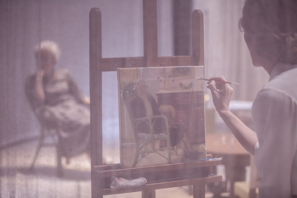 Αποκαλυπτική παράσταση του Τάρλοου μας βάζει μέσα στο σπίτι του Καραγάτση [βίντεο]  | iefimerida.gr 1