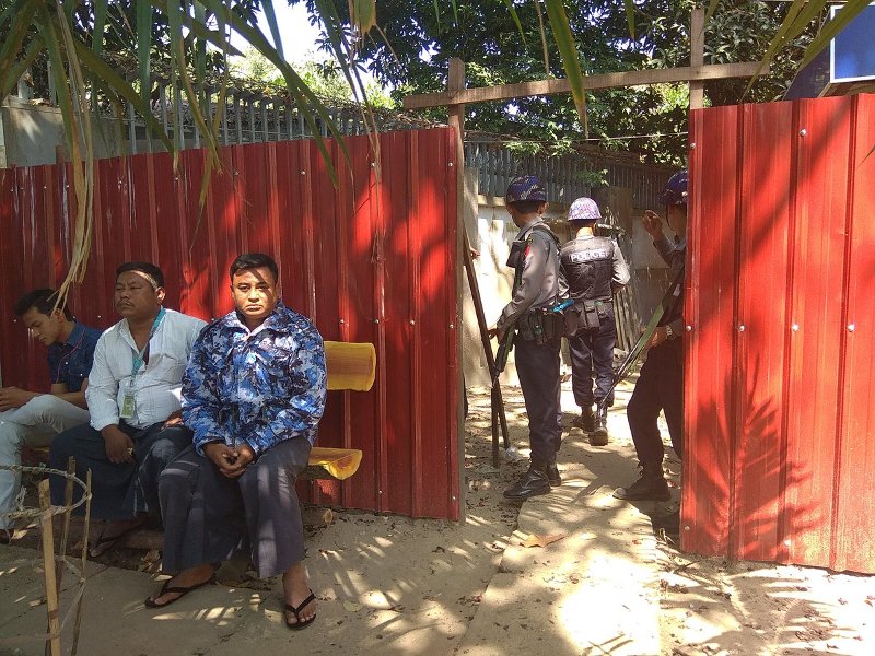 Μιανμάρ: Αγνωστοι έριξαν μολότοφ στο σπίτι της Αούνγκ Σαν Σου Κι [εικόνες] | iefimerida.gr 3