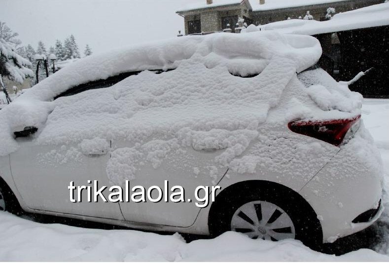 Σφοδρή χιονοθύελλα στα ορεινά των Τρικάλων [εικόνες & βίντεο] | iefimerida.gr 5