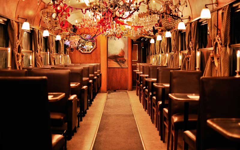 10 γνωστά-άγνωστα κρυφά μπαρ της Αθήνας ιδανικά για τον Αγιο Βαλεντίνο -Απόμερα, ρετρό και ρομαντικά [εικόνες] | iefimerida.gr 2