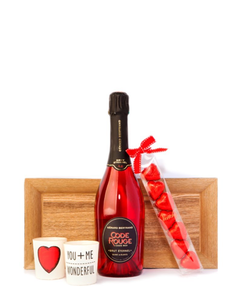 Τα Cellier γιορτάζουν και φέτος τον Αγιο Βαλεντίνο με σύνθημα «We are the perfect match» [εικόνες] | iefimerida.gr 0