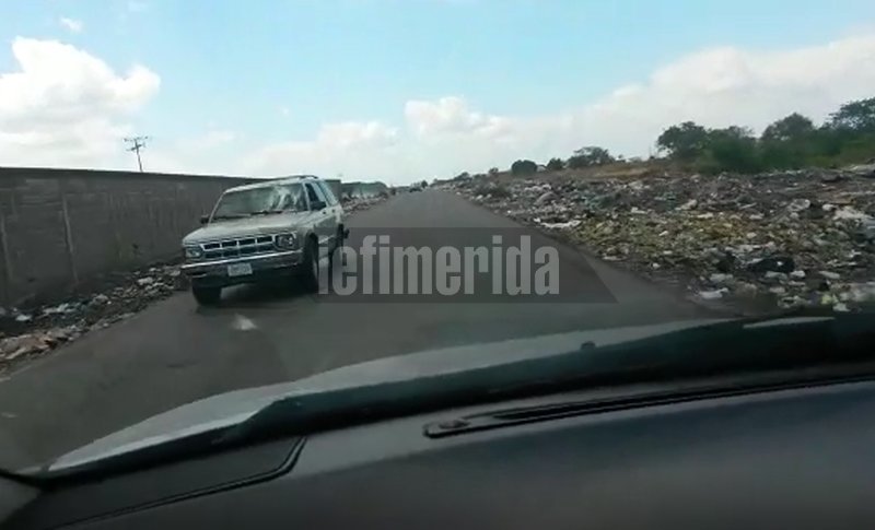 Συγκλονιστικό βίντεο του iefimerida από τη Βενεζουέλα -Aνθρωποι ψάχνουν φαγητό σε σκουπιδότοπο [εικόνες & βίντεο] | iefimerida.gr 0