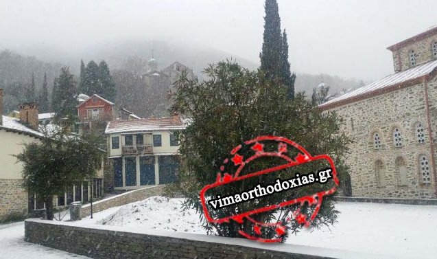 Σφοδρή κακοκαιρία πλήττει το Αγιο Ορος -Απαγορεύτηκε ο απόπλους [εικόνες] | iefimerida.gr 0