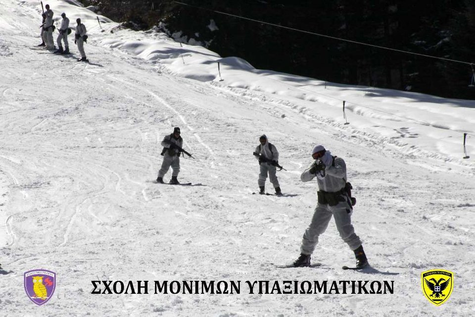 Δύναμη πυρός στα χιόνια οι Ενοπλες Δυνάμεις -Ελεύθεροι σκοπευτές και καταδρομείς σκιέρ [εικόνες] | iefimerida.gr 2