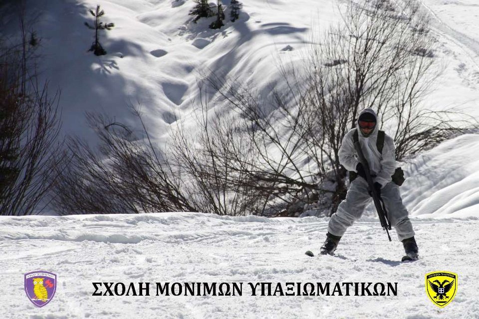 Δύναμη πυρός στα χιόνια οι Ενοπλες Δυνάμεις -Ελεύθεροι σκοπευτές και καταδρομείς σκιέρ [εικόνες] | iefimerida.gr 3