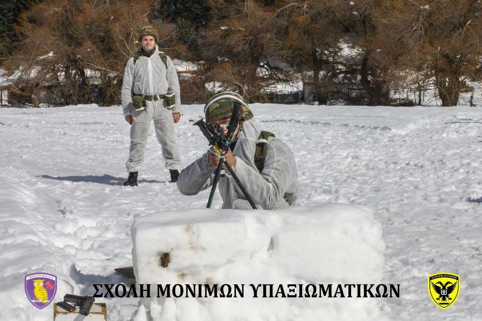 Δύναμη πυρός στα χιόνια οι Ενοπλες Δυνάμεις -Ελεύθεροι σκοπευτές και καταδρομείς σκιέρ [εικόνες] | iefimerida.gr 6