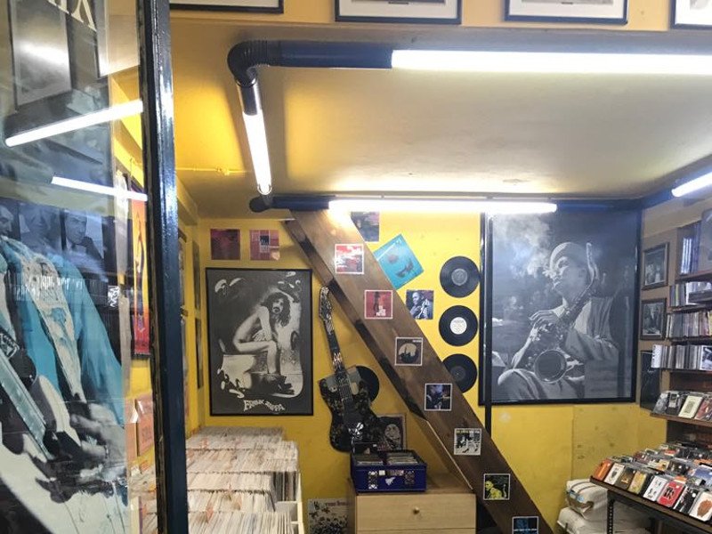 Οι δίσκοι βινυλίου επιστρέφουν και γίνονται μόδα- Ετοιμάστε τα πικάπ [εικόνες & βίντεο] | iefimerida.gr 9