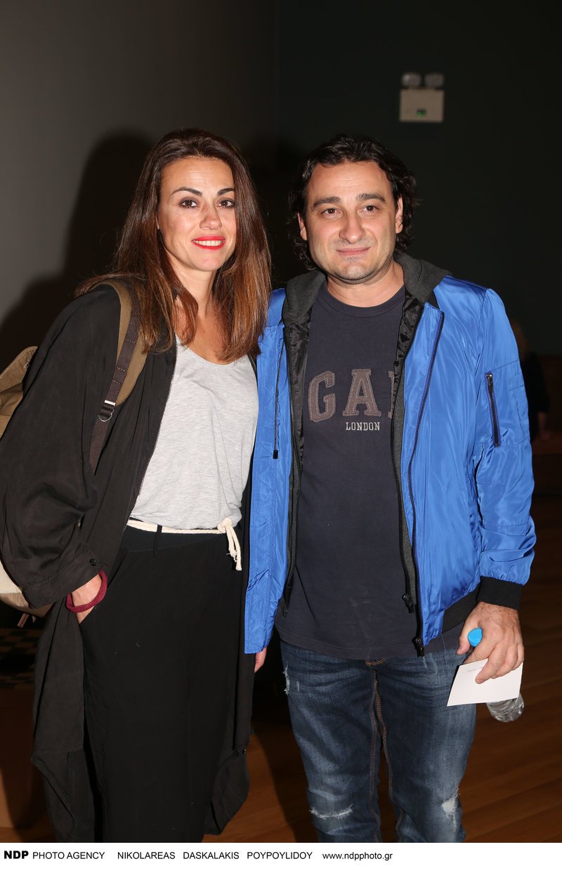 Βασίλης Χαραλαμπόπουλος: Ο λόγος που έμεινε για λίγο χώρια από τη γυναίκα του [εικόνες] | iefimerida.gr 2