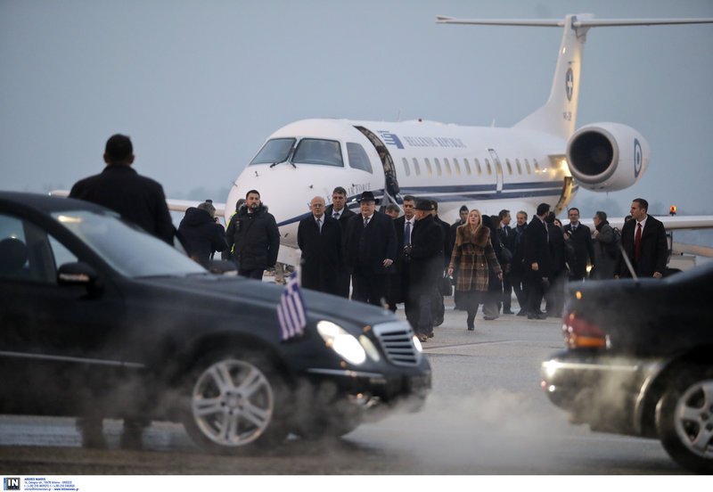 Προσγειώθηκε στα Σκόπια ο Νίκος Κοτζιάς -Ιστορική επίσκεψη, κρίσιμες συναντήσεις [εικόνες] | iefimerida.gr 3