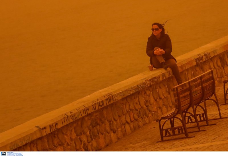 Φωτογραφίες-σοκ από το πρωτοφανές φαινόμενο στην Κρήτη -Την κατάπιε η σκόνη [εικόνες] | iefimerida.gr 22