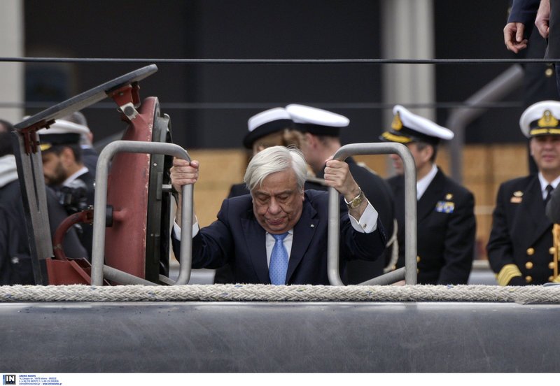 Ηχηρό μήνυμα Παυλόπουλου στην Τουρκία: Θα υπερασπιστούμε τα σύνορά μας -Δεν υπάρχουν γκρίζες ζώνες στο Αιγαίο [εικόνες] | iefimerida.gr 13