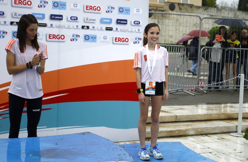 Ημιμαραθώνιος Αθήνας: Για αυτή τη 12χρονη μιλούν όλοι -Βγήκε 3η στα 5 χλμ! [εικόνες] | iefimerida.gr 4