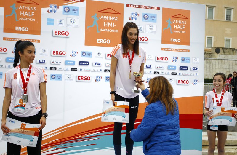Ημιμαραθώνιος Αθήνας: Για αυτή τη 12χρονη μιλούν όλοι -Βγήκε 3η στα 5 χλμ! [εικόνες] | iefimerida.gr 6
