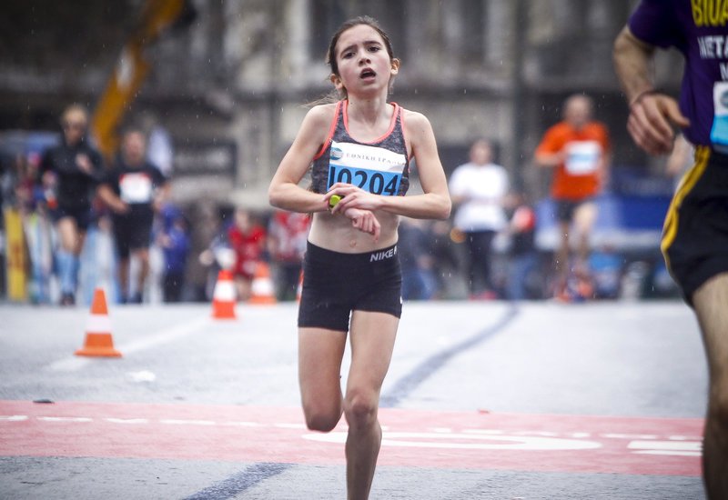 Ημιμαραθώνιος Αθήνας: Για αυτή τη 12χρονη μιλούν όλοι -Βγήκε 3η στα 5 χλμ! [εικόνες] | iefimerida.gr 0