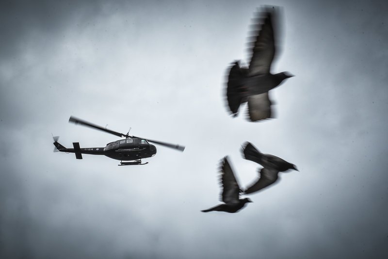 Μαχητικά και πολεμικά ελικόπτερα στον αττικό ουρανό -Εντυπωσίασαν, αλλά και ξάφνιασαν [εικόνες] | iefimerida.gr 1