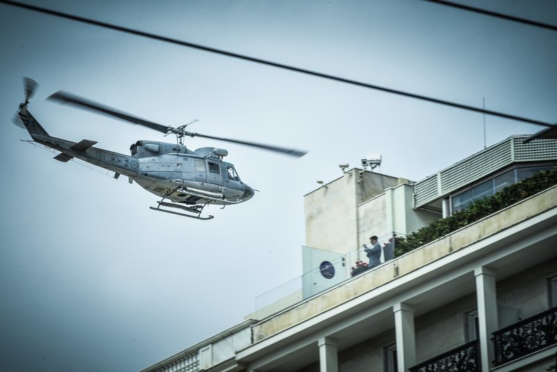 Μαχητικά και πολεμικά ελικόπτερα στον αττικό ουρανό -Εντυπωσίασαν, αλλά και ξάφνιασαν [εικόνες] | iefimerida.gr 5