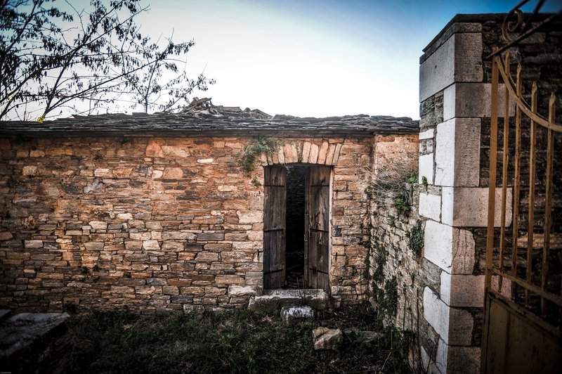 Λαύκος Πηλίου: Το πανέμορφο, πετρόχτιστο χωριό που επιβίωσε από τους πειρατές [εικόνες] | iefimerida.gr 3