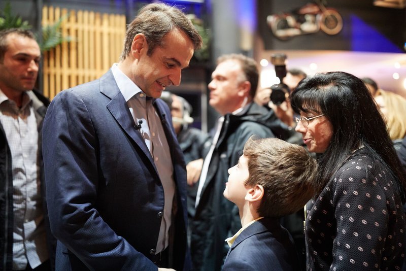 Μητσοτάκης: ΣΥΡΙΖΑ-ΑΝΕΛ διορίζουν συγγενείς και φίλους | iefimerida.gr 0