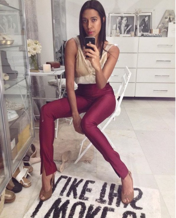 Survivor 2: Αυτή είναι η Ινδή σύντροφος του Τεό Θεοδωρόπουλου [εικόνες] | iefimerida.gr 7