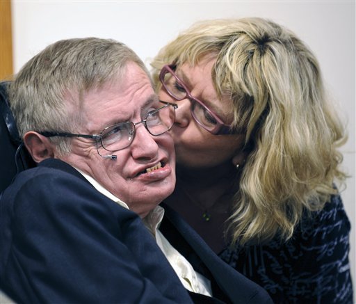 Εφυγε από τη ζωή ο αστροφυσικός Στίβεν Χόκινγκ -Του είχαν πει πως θα πεθάνει στα 23, έφτασε τα 76 [εικόνες & βίντεο] | iefimerida.gr 6