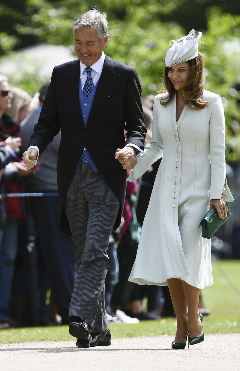 Ο ζάμπλουτος πεθερός της Πίπα Μίντλετον που κατηγορείται ως παιδεραστής -Πώς έβγαλε εκατομμύρια [εικόνες] | iefimerida.gr 1