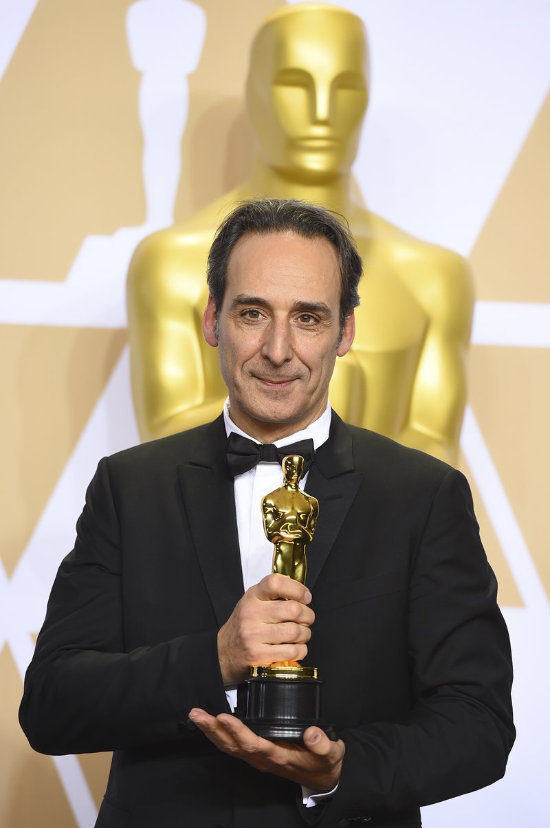 Οσκαρ Μουσικής στον σπουδαίο Αλεξάντρ Ντεσπλά -Το αφιέρωσε στην Ελληνίδα μητέρα του [βίντεο]  | iefimerida.gr 5