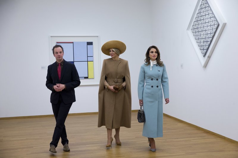 Πώς η βασίλισσα Μαξίμα «αφάνισε» στιλιστικά τη βασίλισσα Ράνια της Ιορδανίας -Πληθωρική η μία, «σκυθρωπή» η άλλη [εικόνες] | iefimerida.gr 6