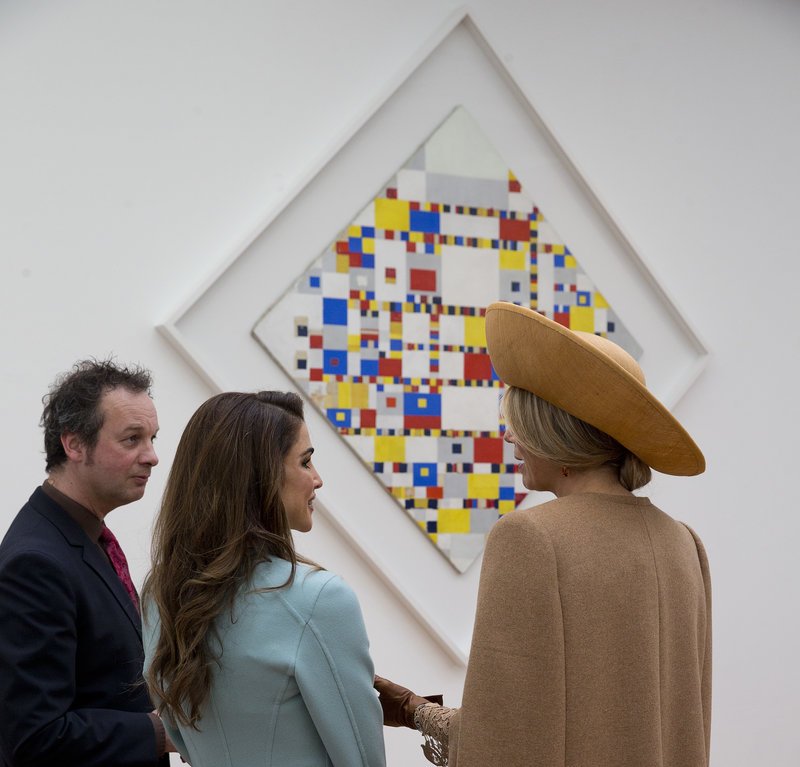 Πώς η βασίλισσα Μαξίμα «αφάνισε» στιλιστικά τη βασίλισσα Ράνια της Ιορδανίας -Πληθωρική η μία, «σκυθρωπή» η άλλη [εικόνες] | iefimerida.gr 10