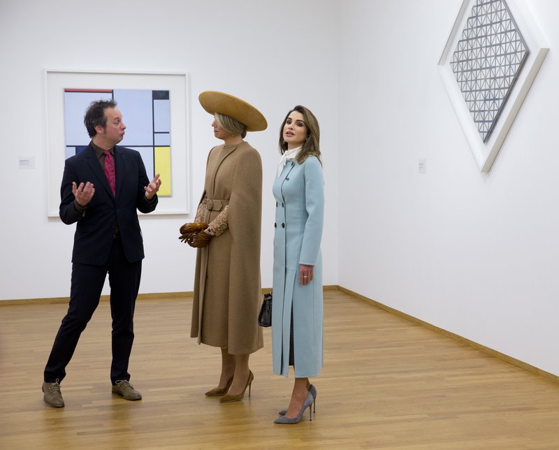 Πώς η βασίλισσα Μαξίμα «αφάνισε» στιλιστικά τη βασίλισσα Ράνια της Ιορδανίας -Πληθωρική η μία, «σκυθρωπή» η άλλη [εικόνες] | iefimerida.gr 9