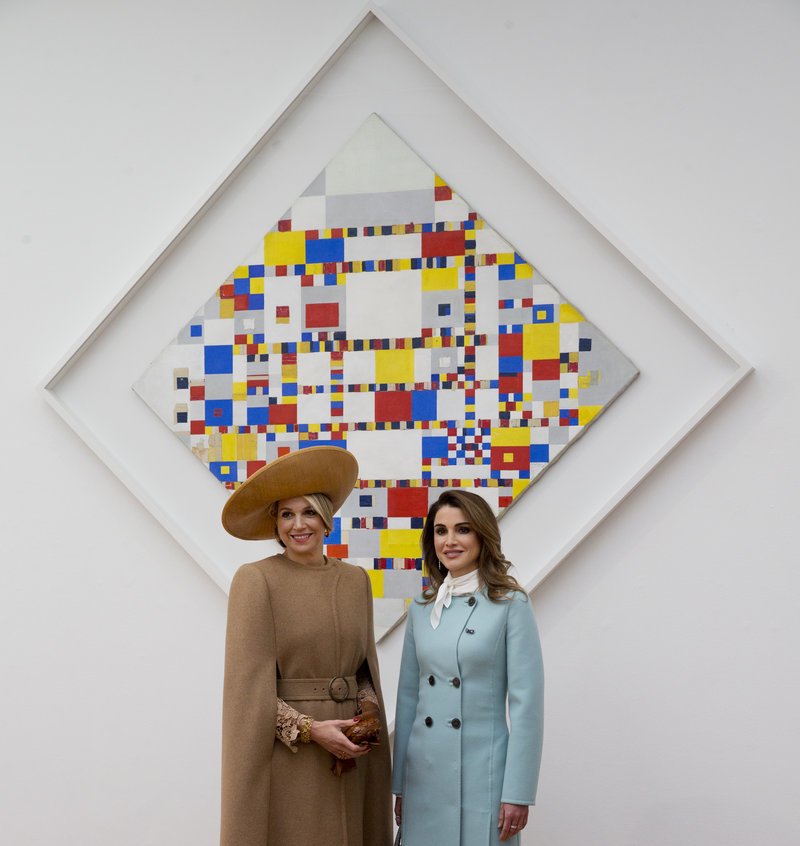 Πώς η βασίλισσα Μαξίμα «αφάνισε» στιλιστικά τη βασίλισσα Ράνια της Ιορδανίας -Πληθωρική η μία, «σκυθρωπή» η άλλη [εικόνες] | iefimerida.gr 12