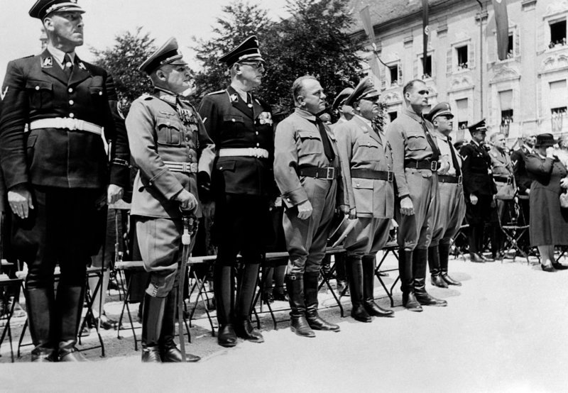 Αυστρία: Σαν σήμερα η προσάρτηση της χώρας στο γερμανοναζιστικό Τρίτο Ράιχ [εικόνες] | iefimerida.gr 2