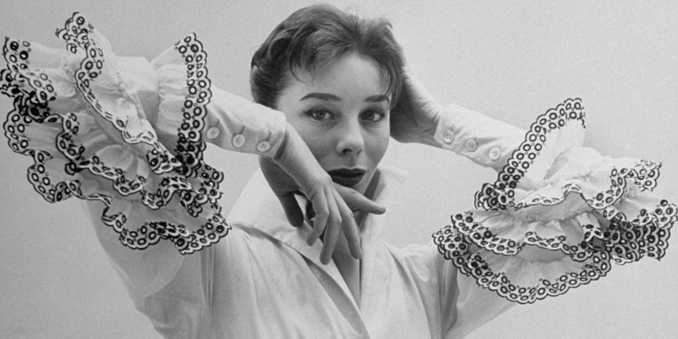 Givenchy: Ο σχεδιαστής πίσω από το θρυλικότερο «μικρό μαύρο φόρεμα» όλων των εποχών [εικόνες] | iefimerida.gr 11