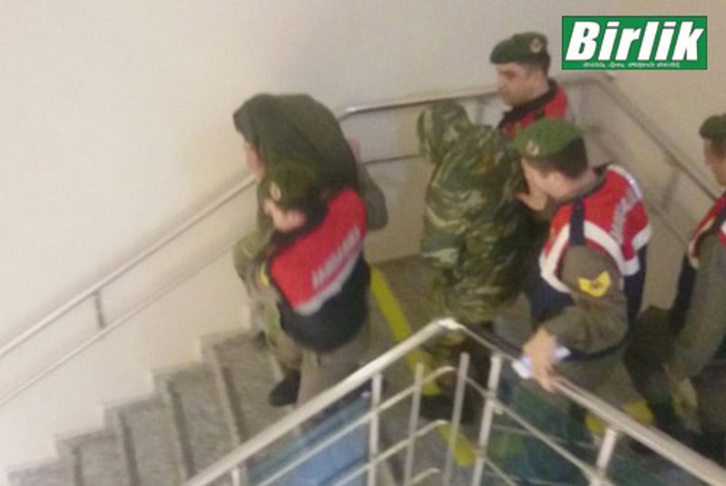 Τουρκία: Κρατούμενοι και επίσημα οι 2 Ελληνες στρατιωτικοί [βίντεο] | iefimerida.gr 7