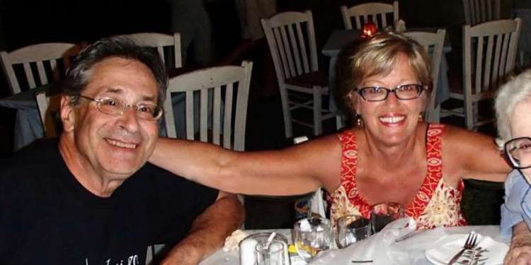 Tραγωδία στην Τήνο: Βρέθηκε νεκρός ο Αμερικανός δικηγόρος [εικόνες] | iefimerida.gr 1