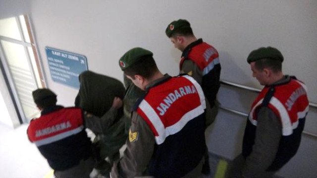 Αγωνία για την τύχη των Ελλήνων στρατιωτικών στην Τουρκία -Τα δύο σενάρια | iefimerida.gr 1