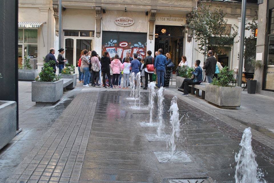 Θεσσαλονίκη: Περιήγηση στο Φραγκομαχαλά -Με το σταματημένο στην ώρα του σεισμού ρολόι [εικόνες] | iefimerida.gr 1