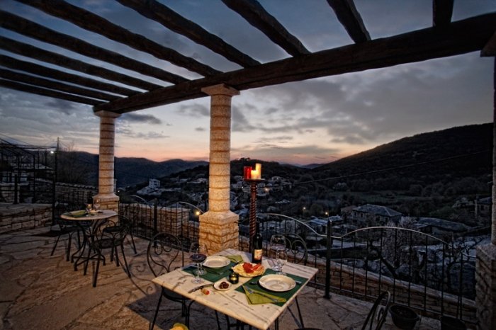 Το ξενοδοχείο στα Ζαγοροχώρια που βραβεύτηκε για το καλύτερο πρωινό στην Ελλάδα -Από παραδοσιακές πίτες, μέχρι τραχανά [εικόνες] | iefimerida.gr 14