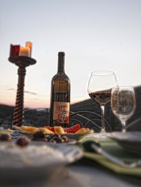 Το ξενοδοχείο στα Ζαγοροχώρια που βραβεύτηκε για το καλύτερο πρωινό στην Ελλάδα -Από παραδοσιακές πίτες, μέχρι τραχανά [εικόνες] | iefimerida.gr 15