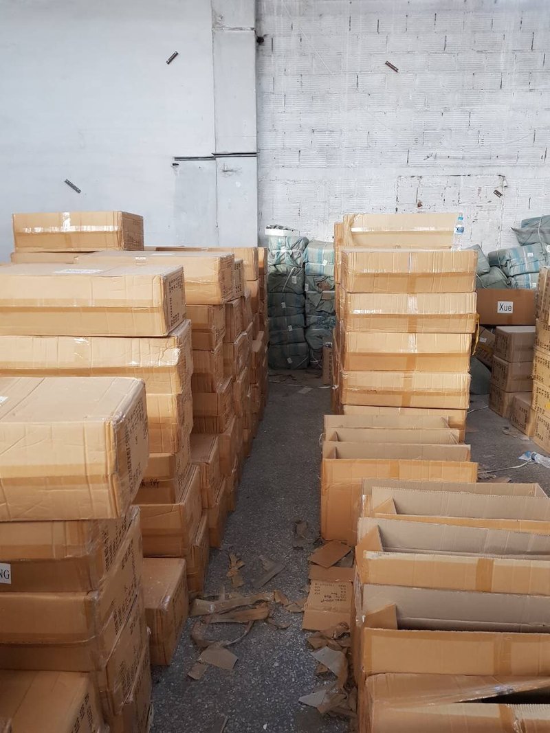 «Ντου» του ΣΔΟΕ σε αποθήκη στον Ασπρόπυργο -Κατέσχεσαν χιλιάδες προϊόντα-«μαϊμου» [εικόνες] | iefimerida.gr 2