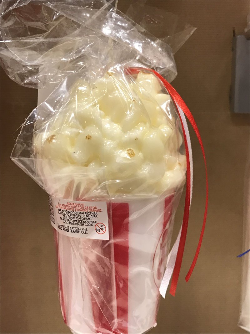 Το Πάσχα πλησιάζει: Λαμπάδες για όλα τα γούστα και τα... βαλάντια [εικόνες & βίντεο] | iefimerida.gr 12