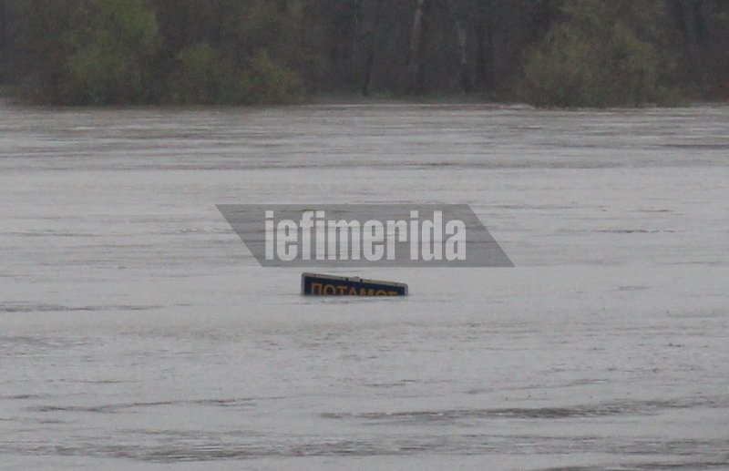 Οδοιπορικό του iefimerida στον πλημμυρισμένο Εβρο: Σε κατάσταση συναγερμού οι Αρχές [εικόνες] | iefimerida.gr 3