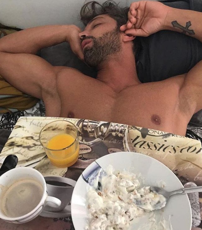 Survivor 2: Αυτή είναι η Ινδή σύντροφος του Τεό Θεοδωρόπουλου [εικόνες] | iefimerida.gr 2