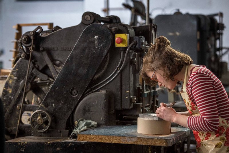 Το προσκλητήριο γάμου του πρίγκιπα Χάρι και της Μέγκαν Μαρκλ -Διαφορετικό απ ' ότι περιμέναμε [εικόνες] | iefimerida.gr 4