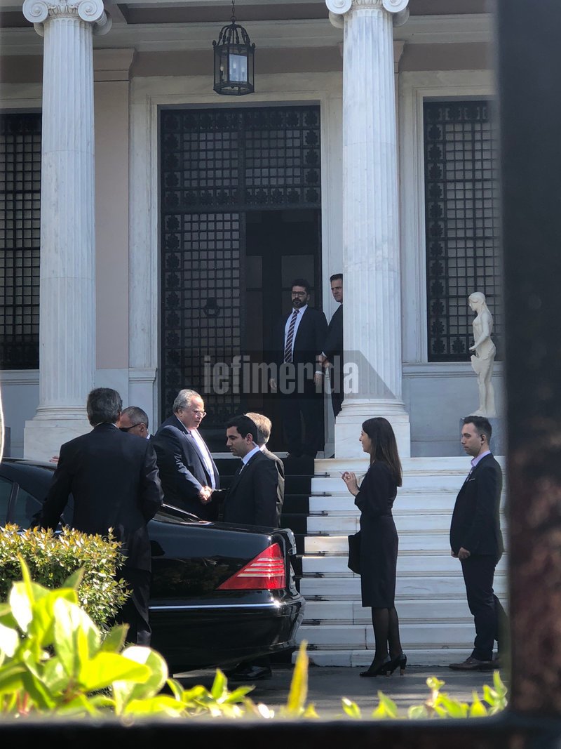 Η κυβέρνηση υποτίμησε το θέμα των 2 στρατιωτικών -Σύσκεψη τώρα στο Μαξίμου | iefimerida.gr 1