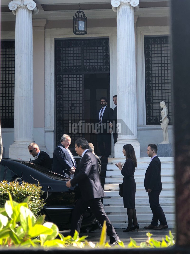 Η κυβέρνηση υποτίμησε το θέμα των 2 στρατιωτικών -Σύσκεψη τώρα στο Μαξίμου | iefimerida.gr 3