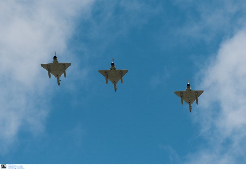 Αυτοί είναι οι καλύτεροι των αιθέρων -Μάγεψαν οι πιλότοι και τα μαχητικά στην άσκηση «Ηνίοχος» [εικόνες] | iefimerida.gr 10