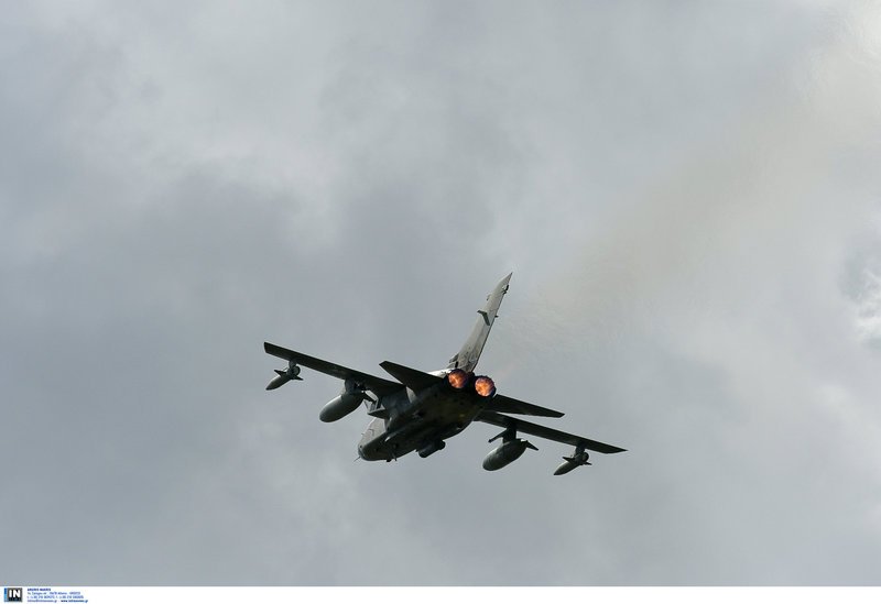 Αυτοί είναι οι καλύτεροι των αιθέρων -Μάγεψαν οι πιλότοι και τα μαχητικά στην άσκηση «Ηνίοχος» [εικόνες] | iefimerida.gr 13