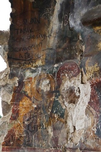 Οι Τούρκοι αναστηλώνουν και τη Μονή Βαζελώνος μετά την Παναγία Σουμελά [εικόνες]  | iefimerida.gr 1