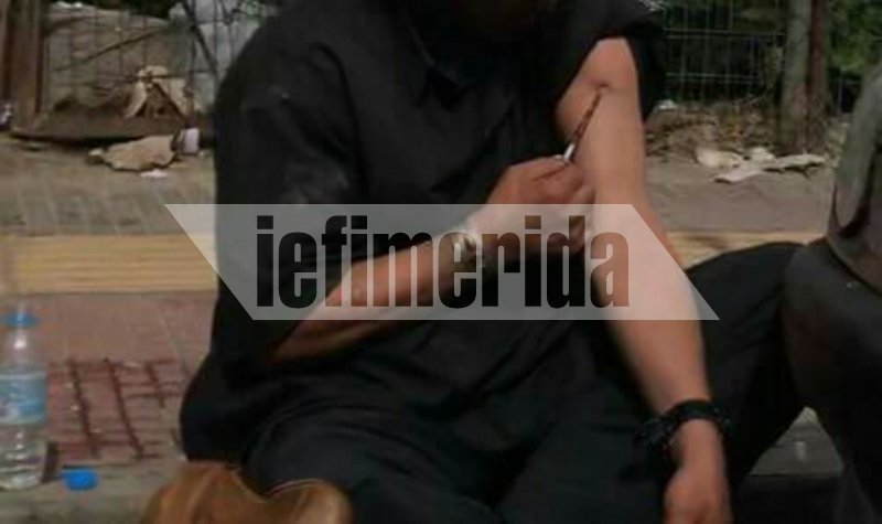 Αυτοψία του iefimerida στα γκέτο της Αθήνας: Ομόνοια, Μεταξουργείο, Σοφοκλέους -Οι πιάτσες της πορνείας και των ναρκωτικών [εικόνες]  | iefimerida.gr 6